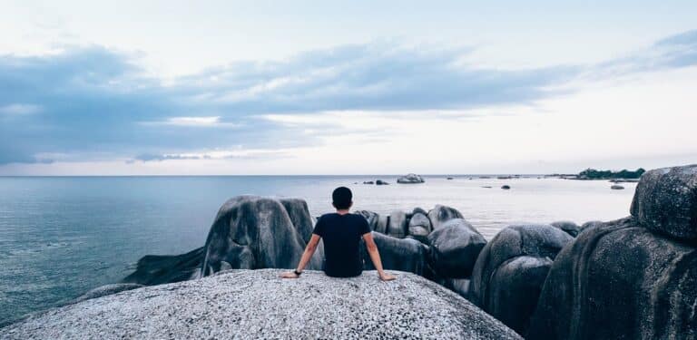 L&rsquo;art d&rsquo;être heureux par soi-même (et pourquoi vous devez atteindre ce but)