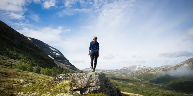 Nature_girl_alone
