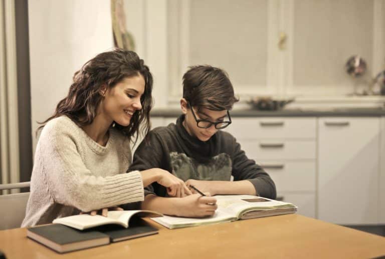 parent-teenage-work