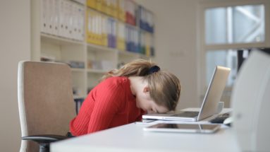 women-tired-computer