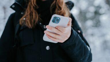 woman-with-iphone-unsplash