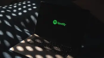 spotify-computer-logo